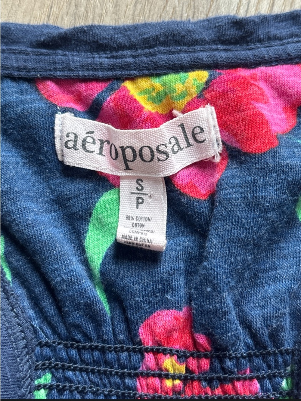 Y2K Aeropostale Navy Floral Button-Front Tank with Pink & Green Blooms - Picture 3 of 5
